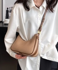 Amulet/アミュレット Amulet ハーフムーンミニショルダーバッグ レディース 10代 20代 30代 韓国ファッション カジュアル おしゃれ バック 鞄 通勤 通学/505812332