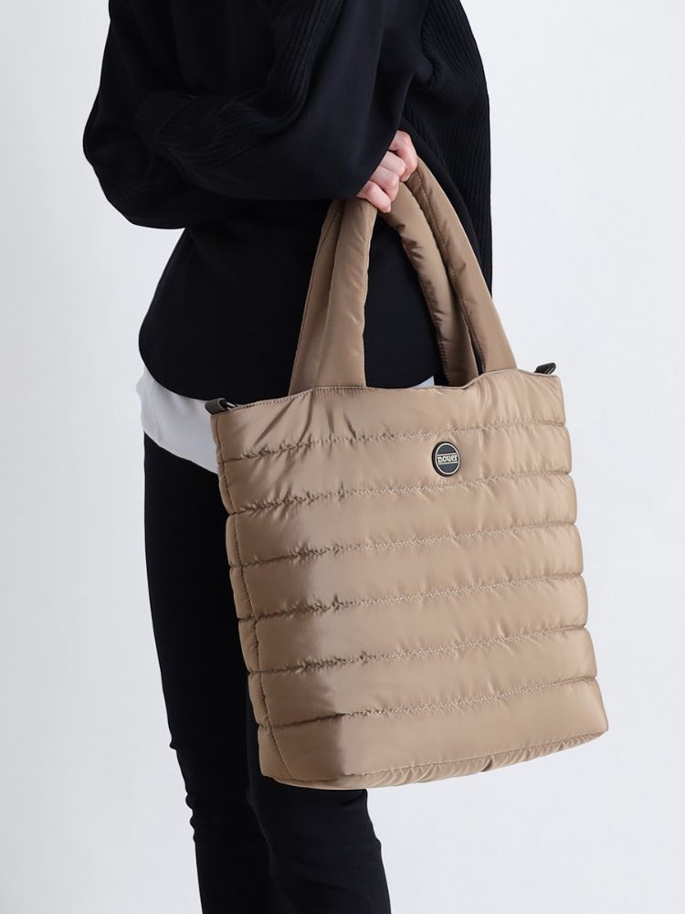 セール 38%OFF】ヌエール nouer nouer ボーダーキルトトート