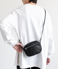 Rocky Monroe/ロッキーモンロー Rocky Monroe ショルダーバッグ メンズ レディース 馬革 皮 ホースレザー 鞄 サコッシュ コンパクト お出かけ レジャー プレゼ/505825984