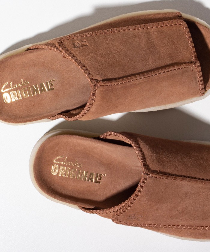 限定展開】【CLARKS/クラークス】ベルクロ レザーサンダル