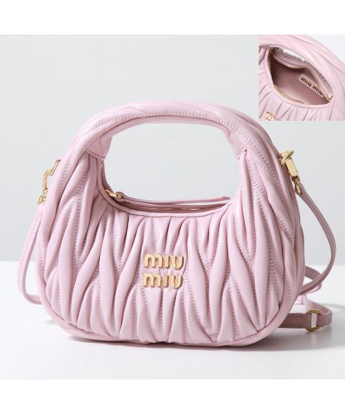 縦21㎝横28㎝ですmiumiu ハンドバッグ　マテラッセ