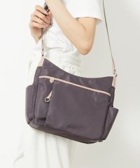 MK MICHEL KLEIN BAG/[撥水・ペットボトルホルダー付]アクセントレザーショルダーバッグ/505830619