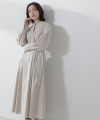 NATURAL BEAUTY BASIC/スリットネックフォルムシャツワンピース　24SS/505830690