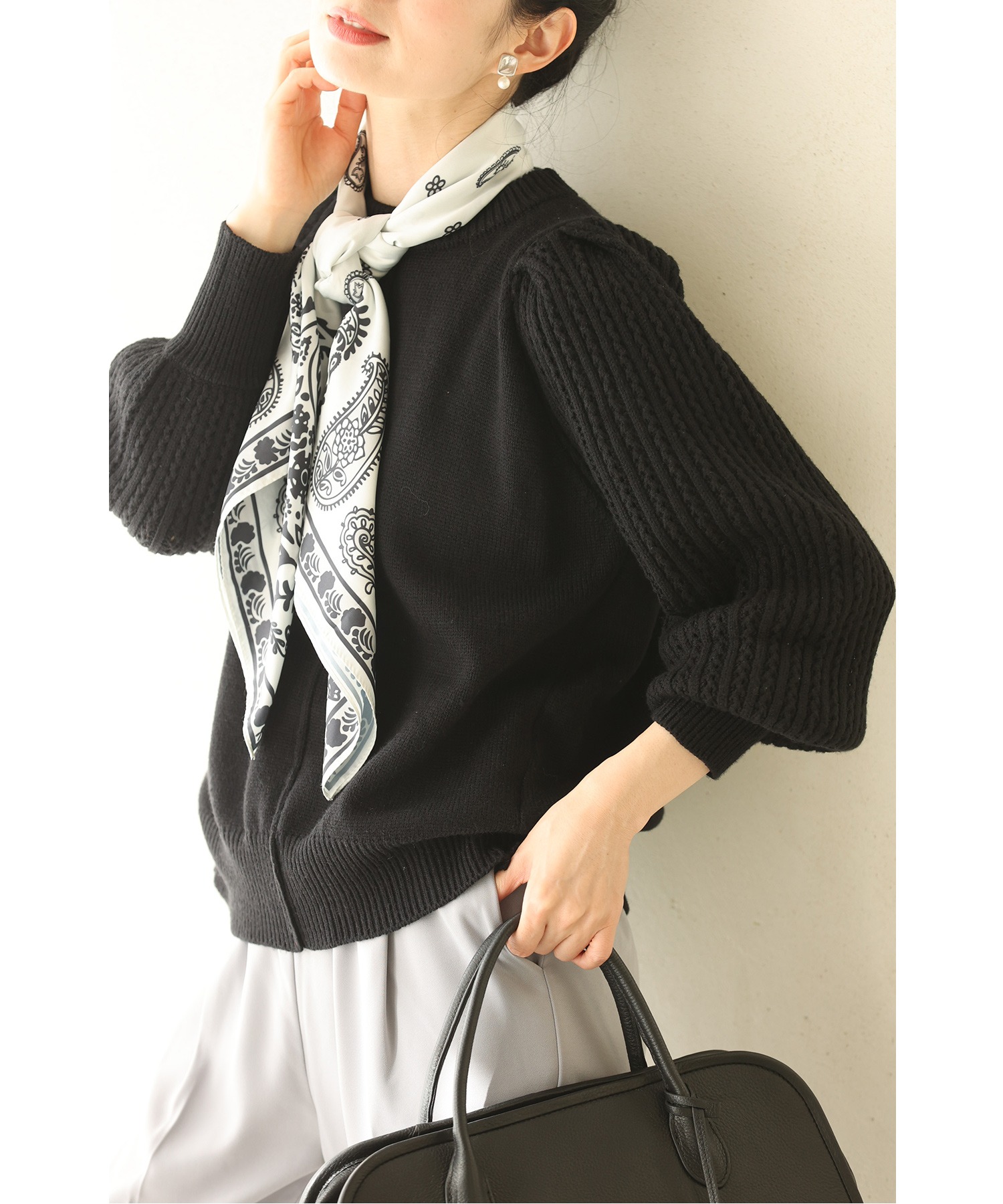 セール 30%OFF】カワイイ CAWAII 内パフ錯視 肩華奢見せニット