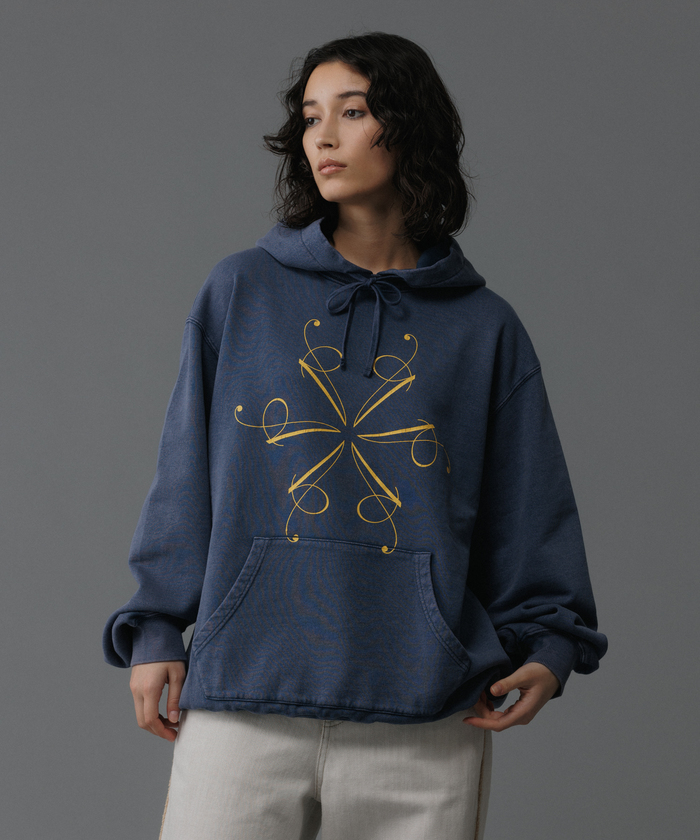 セール】オーガニックコットン LOGO スウェット パーカ / UNISEX