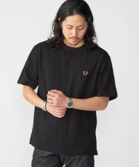 SHIPS MEN/【SHIPS別注】FRED PERRY: SOLOTEX(R) 鹿の子 ワンポイント ロゴ Tシャツ24SS/505852265