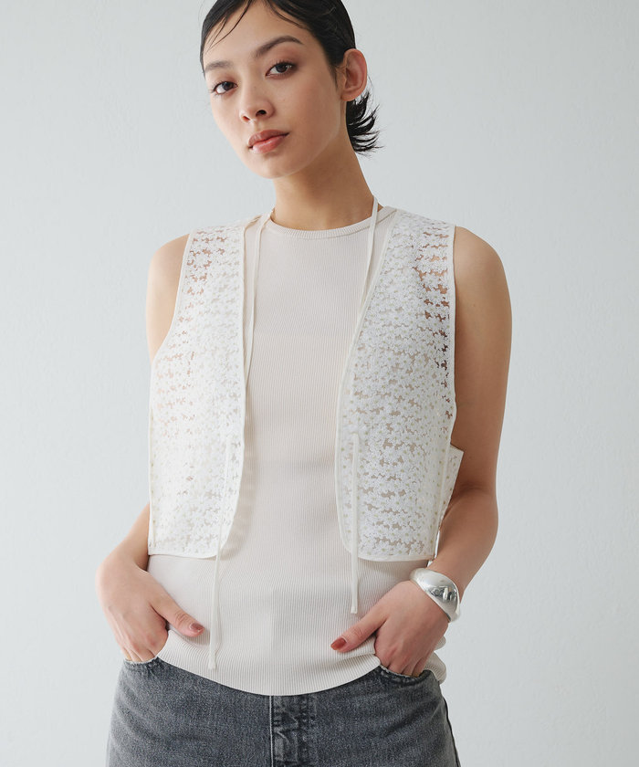 Whim Gazetta パンツ　ベスト　ジレ　セットアップ ホワイト Whim Gazetta パンツ ベスト ジレ セットアップ ホワイト Whim