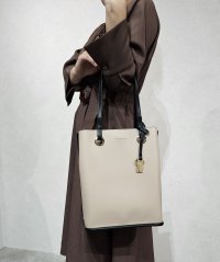 MERCURYDUO（BAG）/マーキュリーデュオ MERCURYDUO メタルアイレット 縦長トートバッグ 推し活ラージバッグ 縦長ショルダーバッグ/505858419