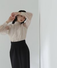 NATURAL BEAUTY BASIC/ハイネックボリュームシアーブラウス　24SS/505879835