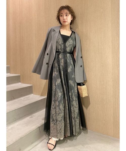 エンブロイダリープリーツドレス FRAY ID 結婚式用ドレス 楽天市場】【SALE／40%OFF】エンブロイダリ-プリーツドレス FRAY