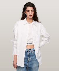 TOMMY JEANS/トミージーンズ TOMMY JEANS オーバースクリプトシャツ/505875028