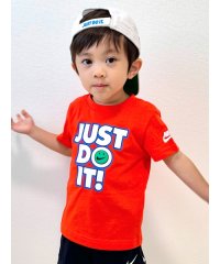NIKE/トドラー(90－100cm) Tシャツ NIKE(ナイキ) NKB SMILEY JDI SS TEE/505918487