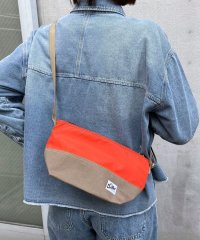 fredy emue/【Drifter/ドリフター】ARE WAY POUCH S/505911705