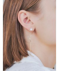 YECCA VECCA/スパイラルロング淡水パールピアス/505922205