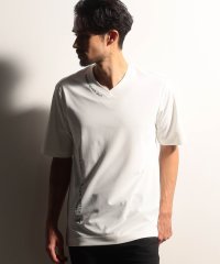 NICOLE CLUB FOR MEN/【23年モデル WEB限定再販売】Vネック半袖グラフィックＴシャツ/505795614