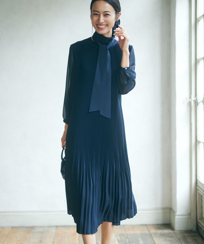 セール 30%OFF】【VERYコラボ】シャイニーアムンゼン プリーツ