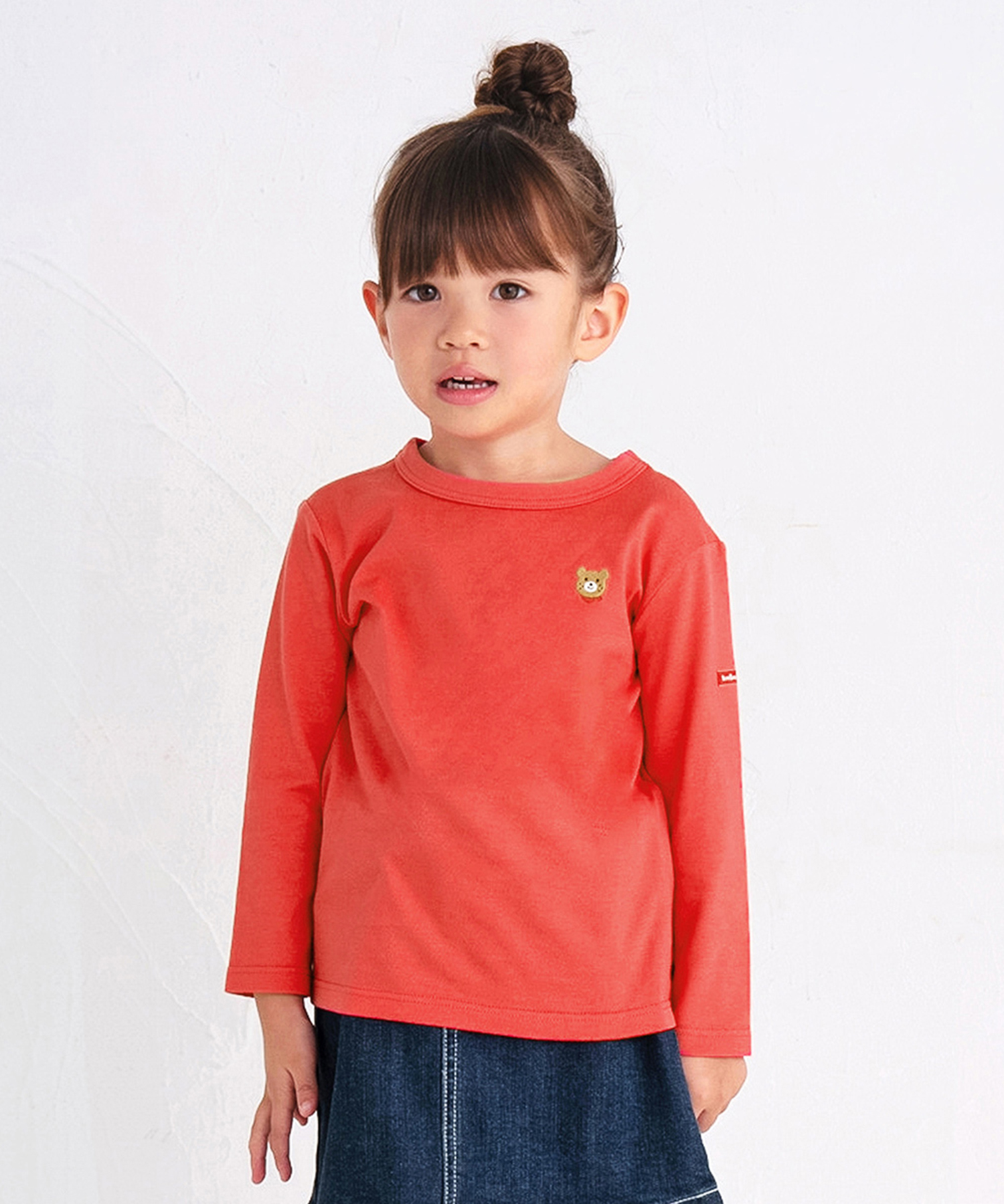 familiar ファミリア　Tシャツ(長そで)サイズ100cm 新品タグ付き ファミリア Tシャツ トップス 長袖カットソー クマ