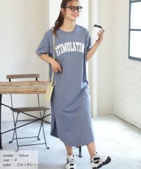 ad thie/Tシャツワンピース 半袖 ロゴスウェット ロゴプリント スリット入り 夏/505910811