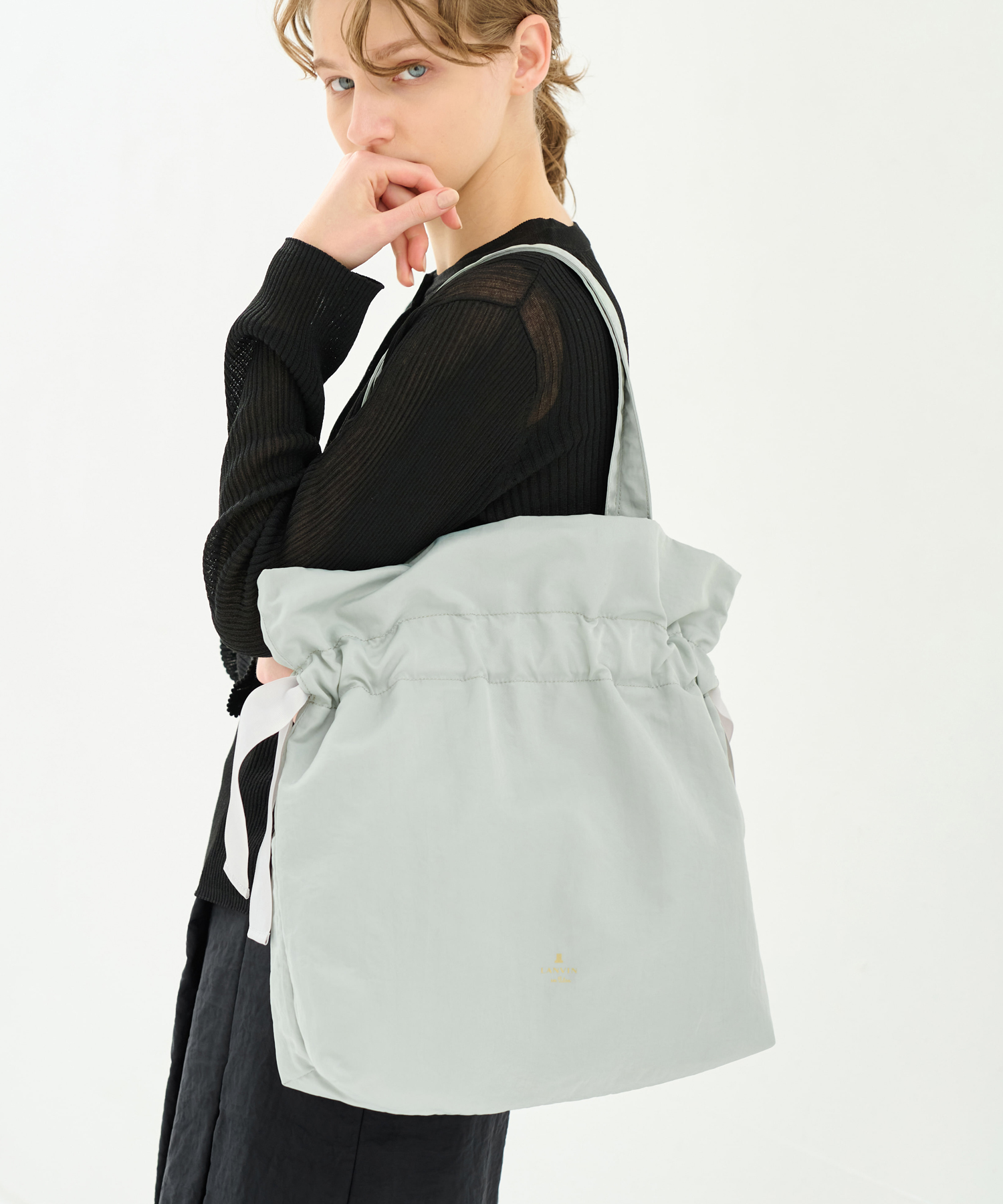 巾着トート(505912240) | ランバンオンブルー(LANVIN en Bleu 巾着トート(505912240) | ランバンオンブルー(LANVIN en Bleu