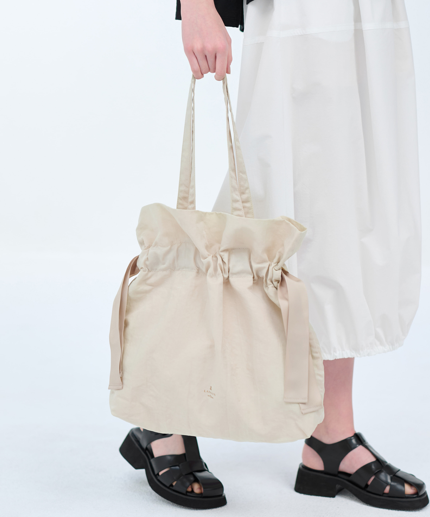 巾着トート(505912240) | ランバンオンブルー(LANVIN en Bleu 巾着トート(505912240) | ランバンオンブルー(LANVIN en Bleu