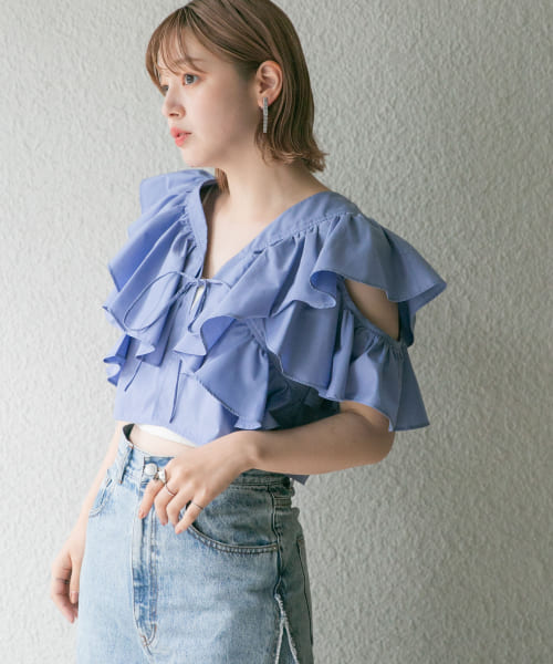 KBF｜カットジャガードクロップドブラウス | Rakuten Fashion