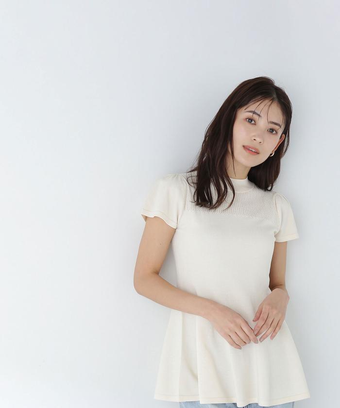 新品未使用　ADORE へプラムニットジレ　ブラック ◇エアーストレッチペプラムニット（5314170113