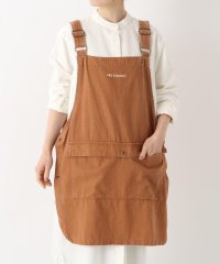 ２１２ＫＩＴＣＨＥＮ　ＳＴＯＲＥ/ボスサイドエプロン オルタナ テラコッタ/505975120