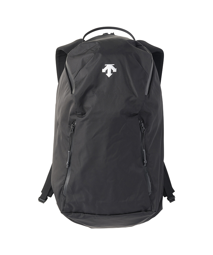 81】デイパック 容量:約15L(505834474) | デサント(DESCENTE 81】デイパック 容量:約15L(505834474) | デサント(DESCENTE