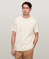 TOMMY HILFIGER/インターロックエンボスTシャツ/505976507