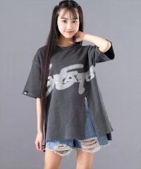 ANAP　GiRL/R+S【リラスポ】ジップ デザイン ミニ 裏毛 ユーズド 加工 Tシャツ (ユニセックスアイテム)/505986543