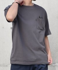 SHIPS any MEN/SHIPS any: 〈接触冷感〉 Cool touch ミニ ピスネーム ポケット Tシャツ◆/505987705