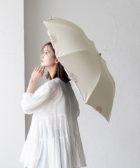 VitaFelice/2段折りショート傘（晴雨兼用/親骨55cm）【aroco/アロコ】日傘 完全遮光 2段折り 8本骨 1級遮光 晴雨兼用 軽い レディース 大きい傘 遮光傘 UV/505990592