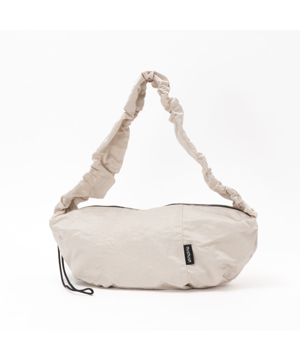 ショコラ様　MORAL CODE HADLEY BEIGE サコッシュショルダー ショルダーバック HADLEY BEIGE サコッシュ ベージュ｜【公式