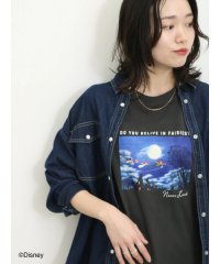 Samansa Mos2 blue/【Disney】ピーター・パン/ピグメントフォトTシャツ/505997797