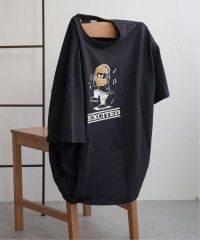 VENCE　EXCHANGE/ヒゲ発泡キャラプリントTシャツ/505840137