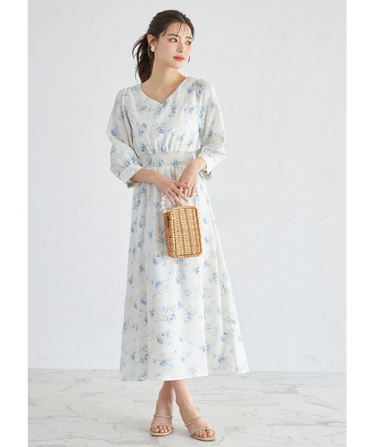 HOBBSフラワープリント ワンピース ベージュ系 ぼかしフラワープリントワンピース | NATURAL BEAUTY BASIC