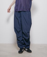 ADAM ET ROPE'/【NIKKE/ニッケ】撥水タフタ ドローストリング ワイド トラック パンツ / セットアップ対応 / UNISEX/505837627