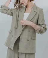 サンドベージュ