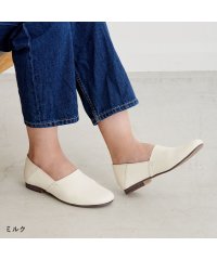 ZOCCU/ゾック ZOCCU スリッポン レディース レザー 本革 牛革 柔らかい 歩きやすい 痛くない 1.4cmローヒール ぺたんこ 黒 ブラック ブラウン ホワイト/506006909