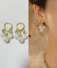 shoppinggo/ショッピングゴー shoppinggo ピアス 3連 リングピアス パール フックピアス モチーフピアス 大ぶり 揺れる アクセサリー プレゼント 上品/506006932