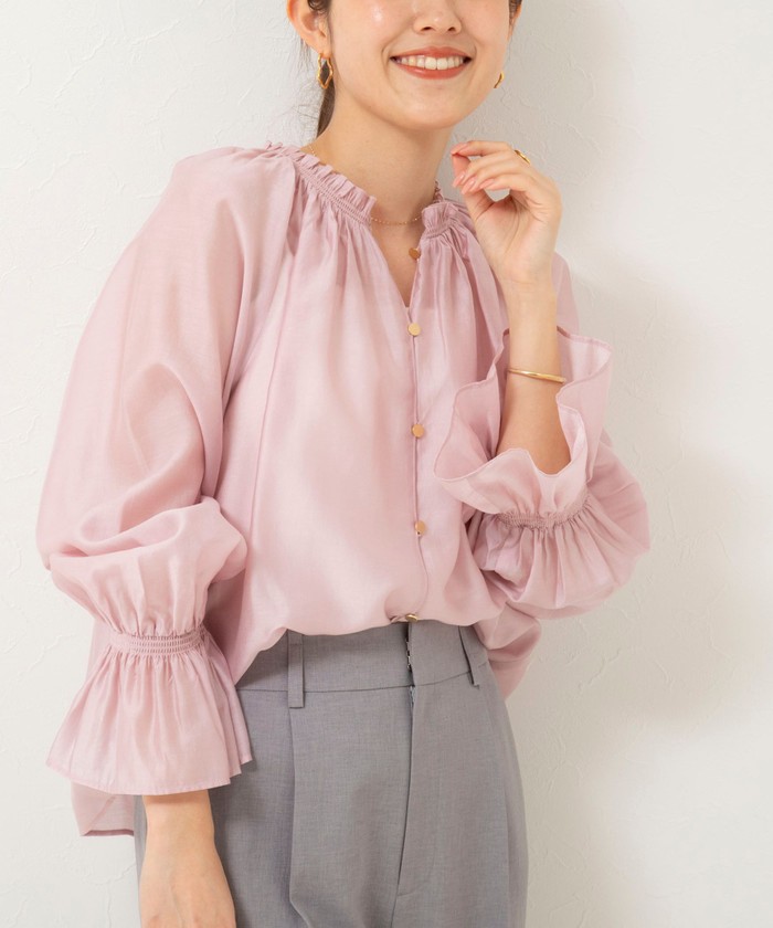 ★美品★ ノーリーズ ソフトオーガンジー2wayシャーリングブラウス NOLLEY'S（ノーリーズ）の「ソフトオーガンジー2WAYシャーリング