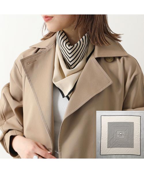 Toteme スカーフ CENTERED MONOGRAM SILK 211 853 801(506015314 Toteme スカーフ CENTERED MONOGRAM SILK 211 853 801(506015314