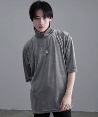 CavariA/CavariA ネックレス付きタートルネック半袖Tシャツ/506016224