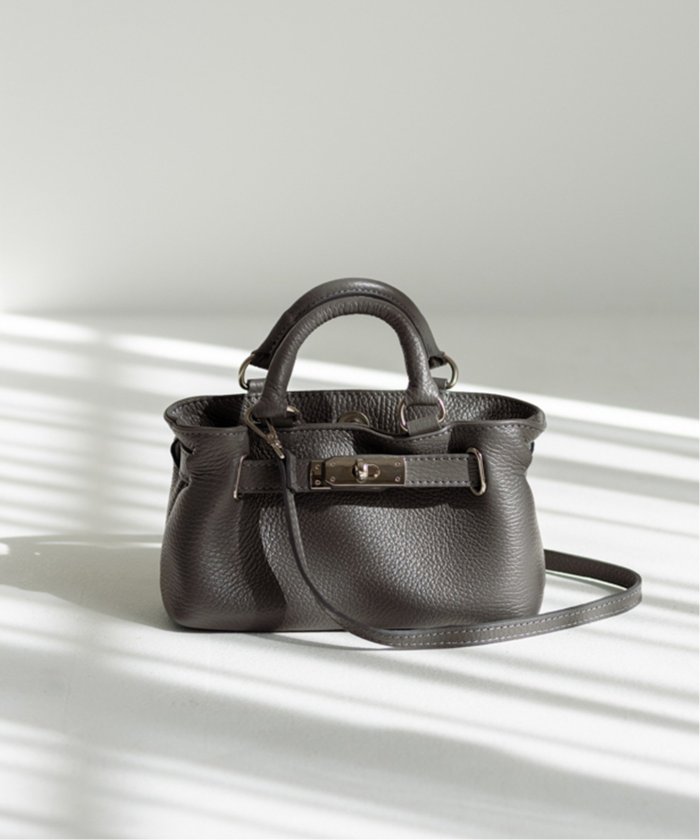 フルラ(FURLA) 捜す ジョーヴェ クラッチバッグダークグレー フルラ(FURLA) 捜す ジョーヴェ クラッチバッグダークグレー