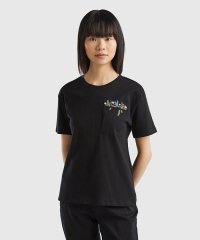 BENETTON (women)/クルーネック花柄刺繍胸ポケット半袖Tシャツ・カットソー/506008103