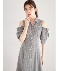 tocco closet/リボン付きオープンショルダーバックレースアップギンガムチェックシャツワンピース/506018080