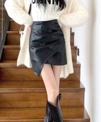 Amulet/アミュレット Amulet フェイクレザーミニスカート レディース 10代 20代 30代 韓国ファッション カジュアル かわいい おしゃれ 大人 タイト 春 /506031267
