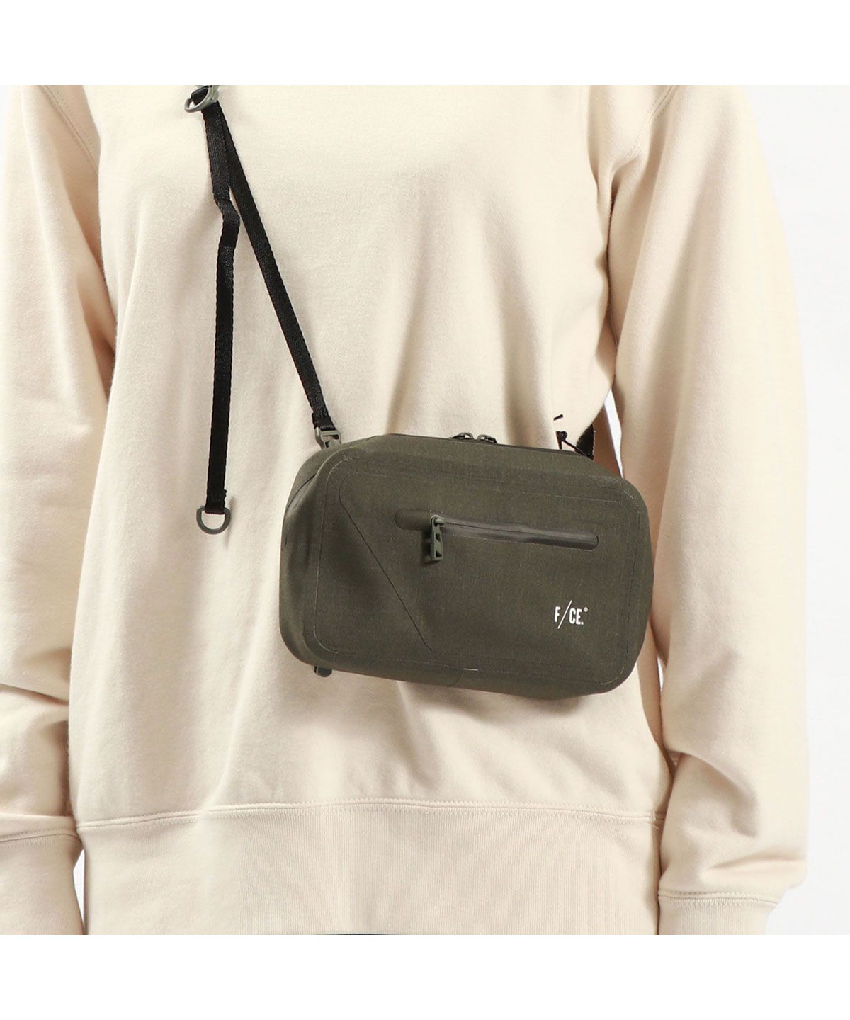 セール 30%OFF】エフシーイー F/CE. エフシーイー ショルダー