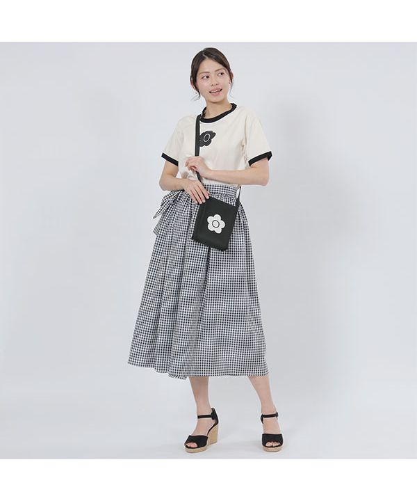 セール 30%OFF】マリークワント MARY QUANT BIGデイジーニット