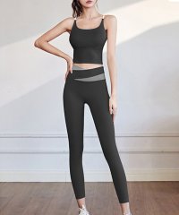 TeddyShop/テディショップ Teddyshop レディース パッド付きヨガトップス+バイカラーレギンスセットアップ 上下2点セット/506041469